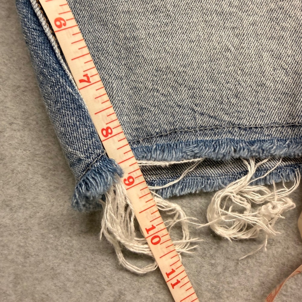 Anthropologie Pilcro Denim Shorts Light Wash Distressed Raw Hem Size 28 - Picture 7 of 10